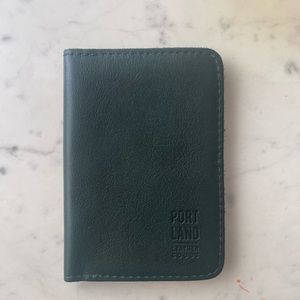 Portland Leather Goods Passport Cover